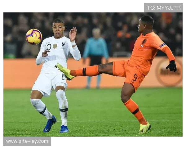 足球地理学:气候与球队数量如何影响欧洲各大联赛冬休期安排 足球地理学:气候与球队数量如何影响欧洲各大联赛冬休期安排