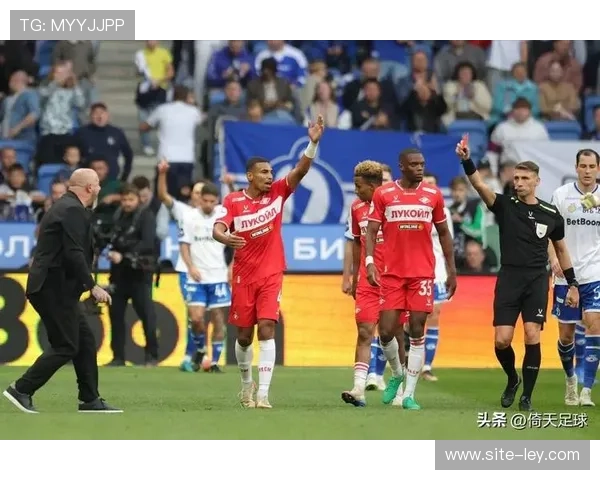 都灵12人伤停缺阵,莱切客场趁势争分 都灵12人伤停缺阵,莱切客场趁势争分